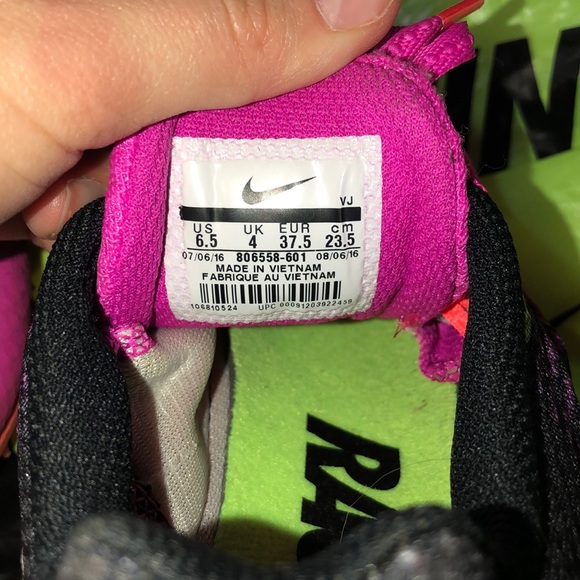 Nike Running Spikes - Picture 4 of 5